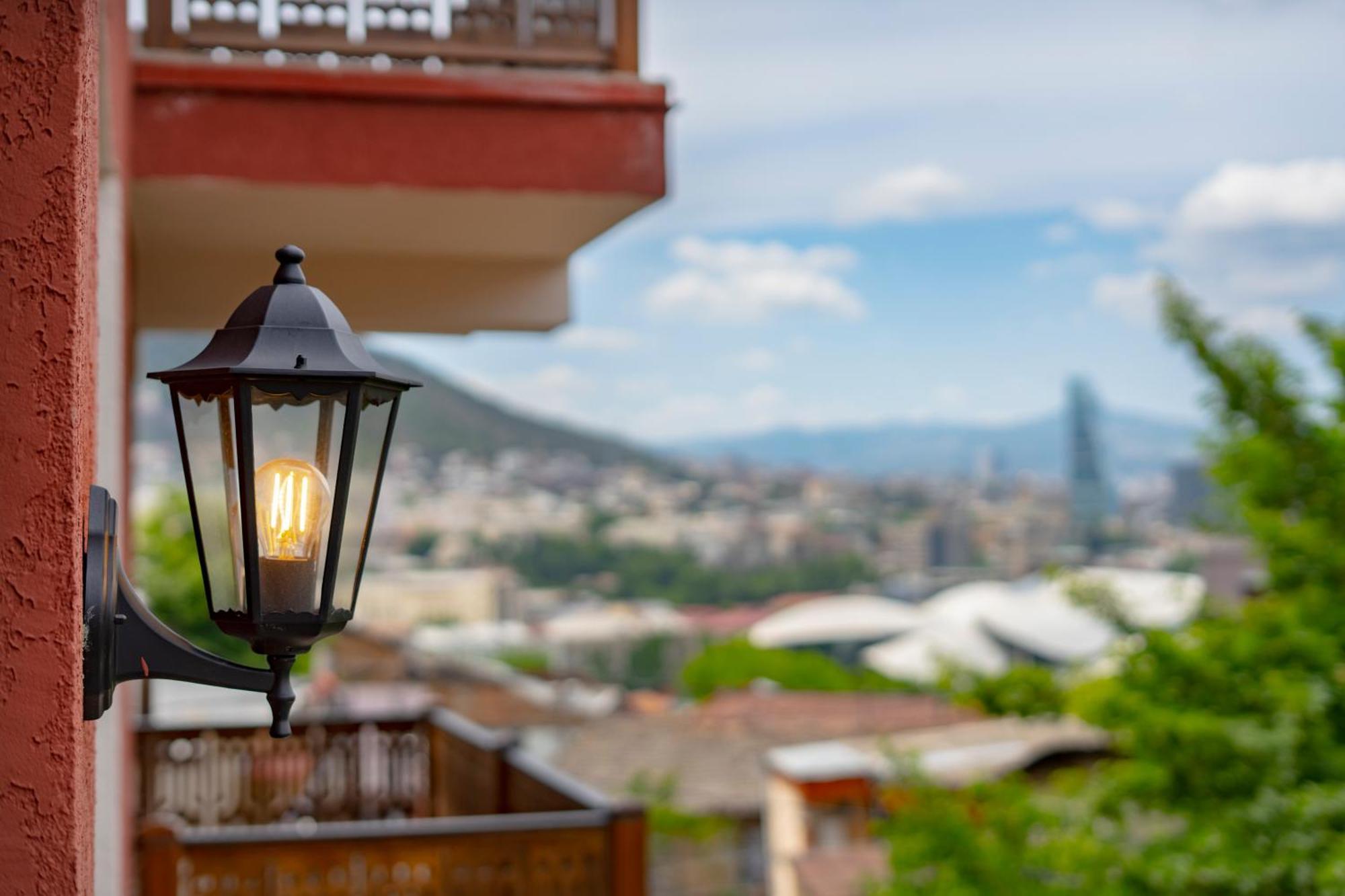 Iris Hotel Tbilisi ภายนอก รูปภาพ